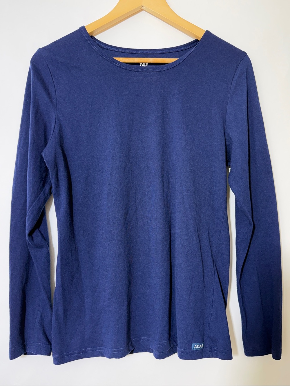 Adar Women’s Long Sleeve Crew Neck Scrub Undershirt Navy Blue Size Large